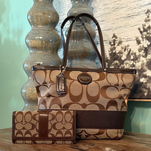Coach Handbags - COACH 2 pc Brown Signature Tote and Wallet Set beautiful condition